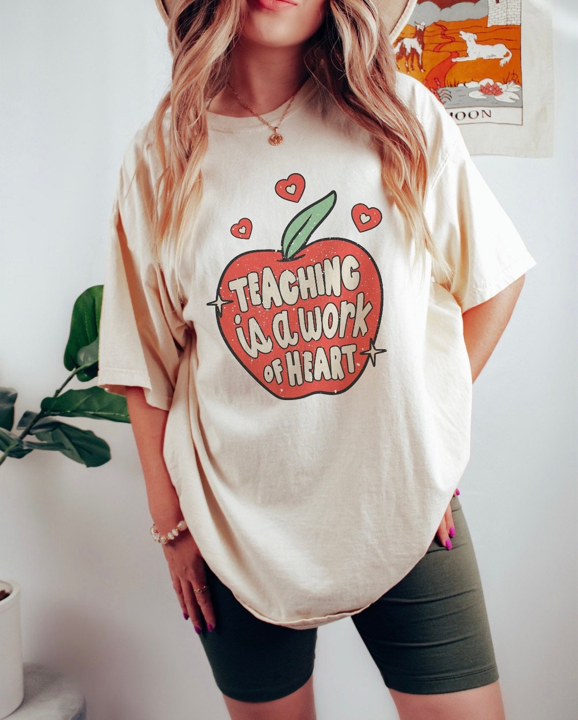 Teaching is a Work of the Heart Apple Retro T Shirt