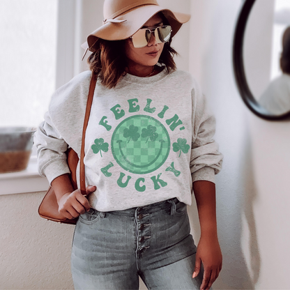 Feelin Lucky Retro Sweatshirt or T Shirt